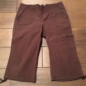 Dockers Dark brown capris